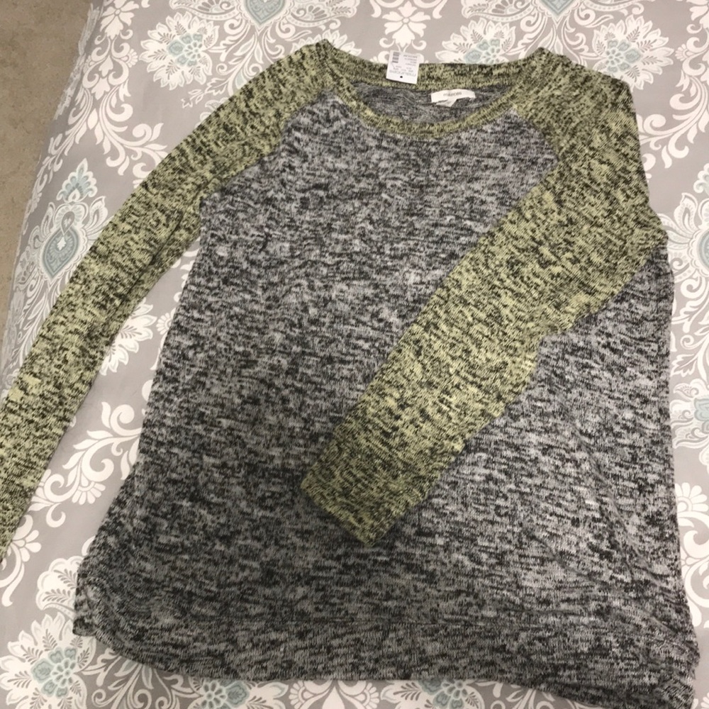 Comfy sweater, NWT